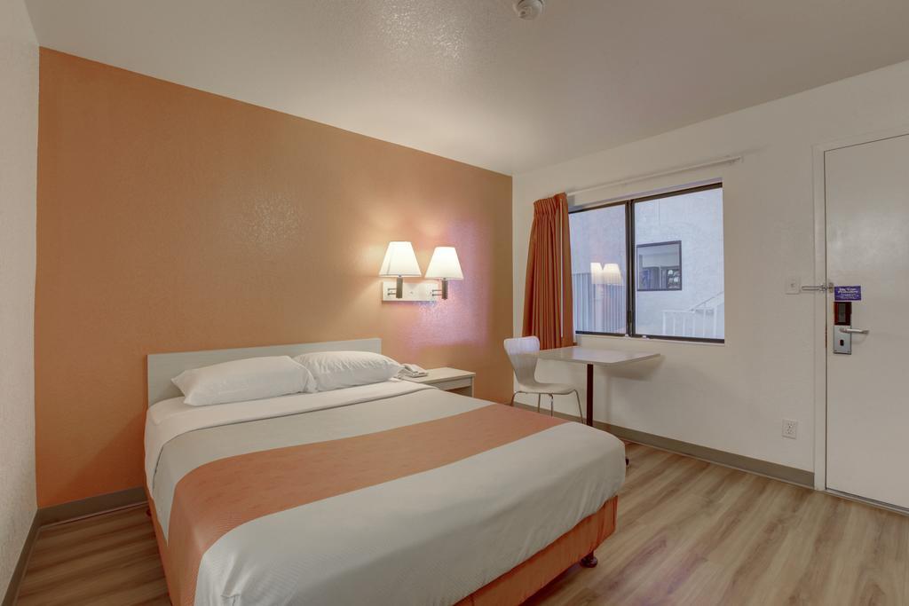 Motel 6-Corona, Ca Room photo