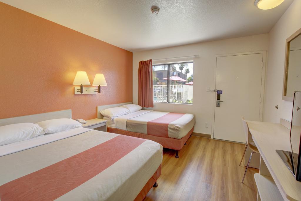 Motel 6-Corona, Ca Room photo