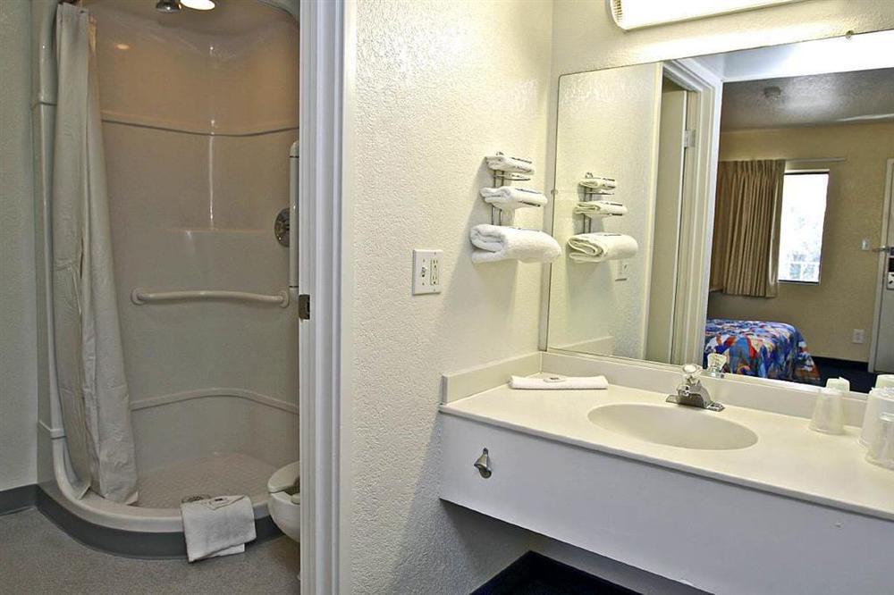 Motel 6-Corona, Ca Room photo